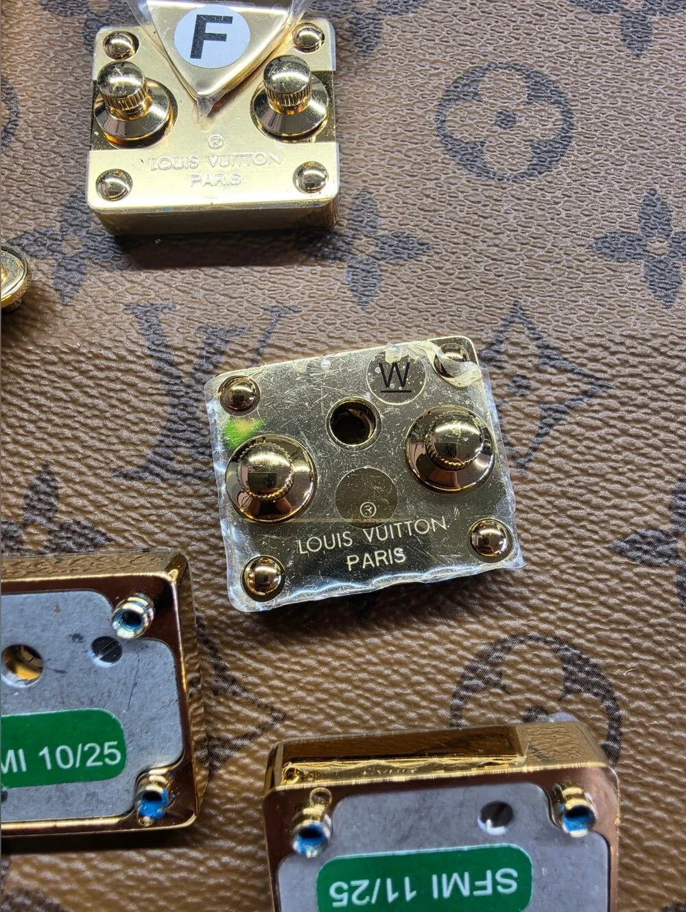 Louis Vuitton Gold Tone Metal Fastener Hardware Set